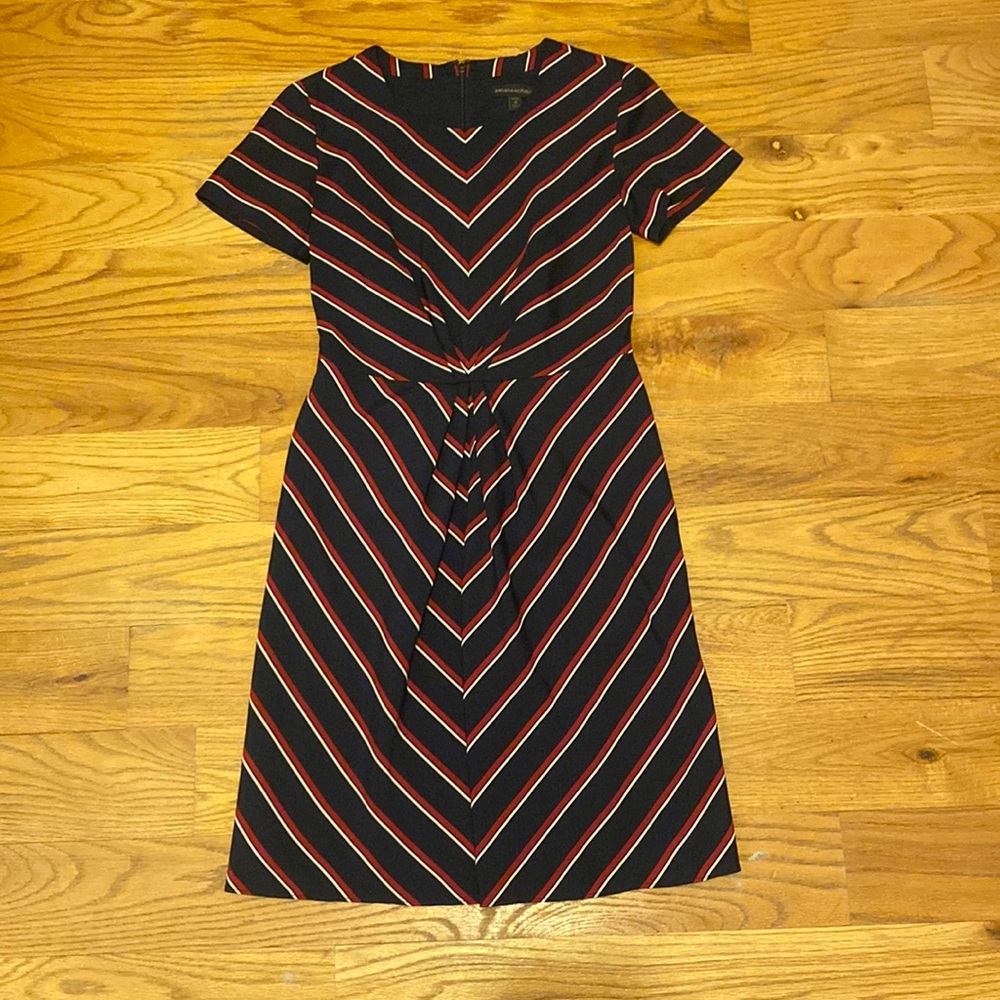 Banana Republic 0P Red White and Blue Chevron Dress